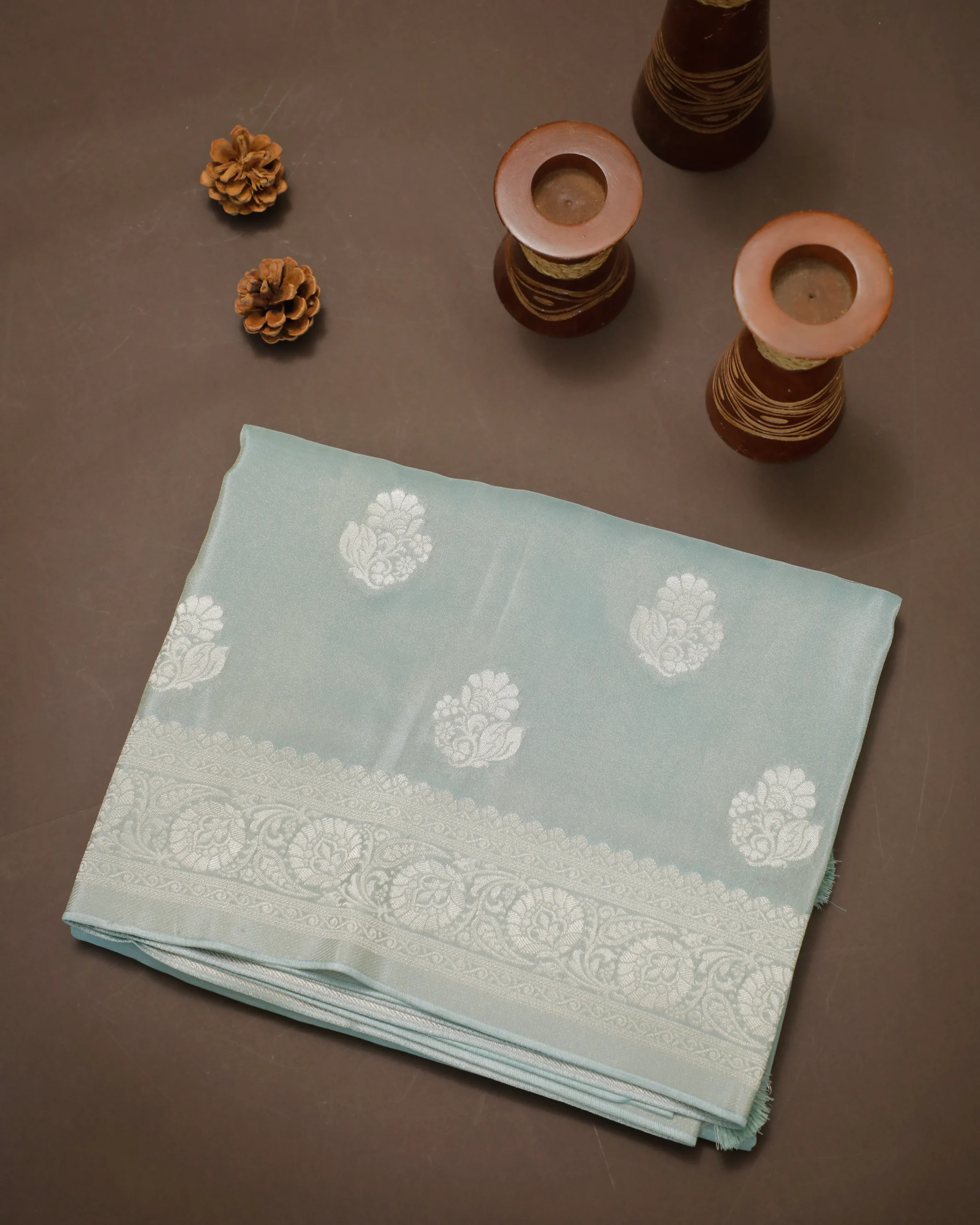 Fancy Banarasi Tissue