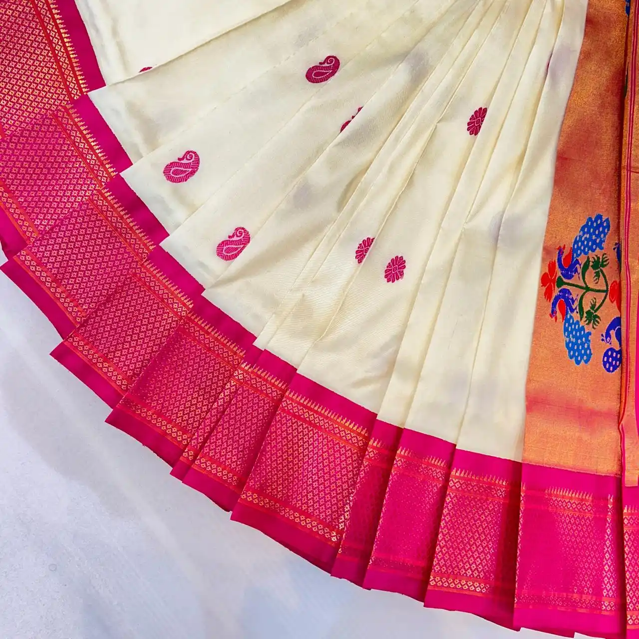 Handloom Paithani